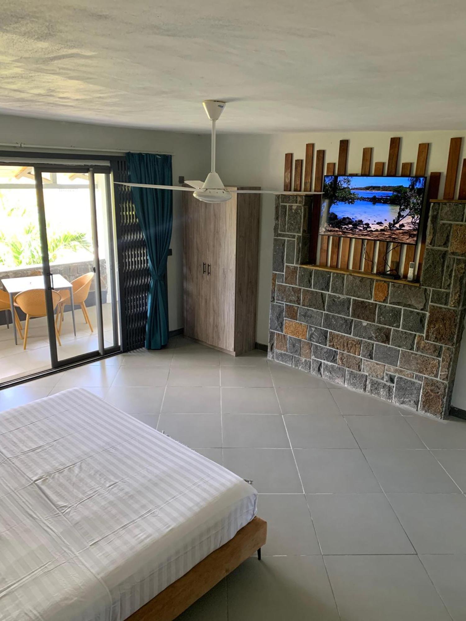 Kstudios Grand Bay Εξωτερικό φωτογραφία
